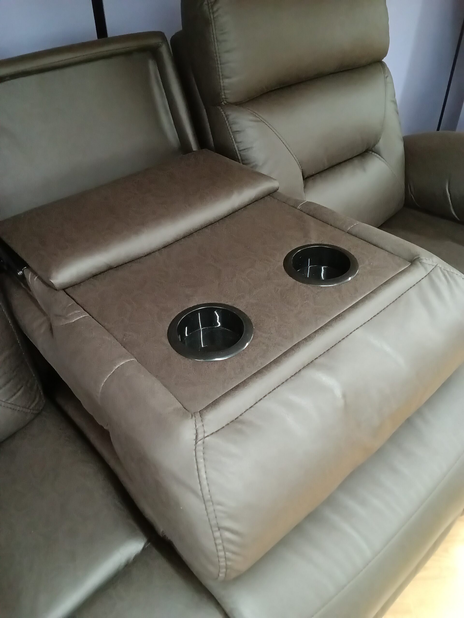 またまた新作が入荷しました！