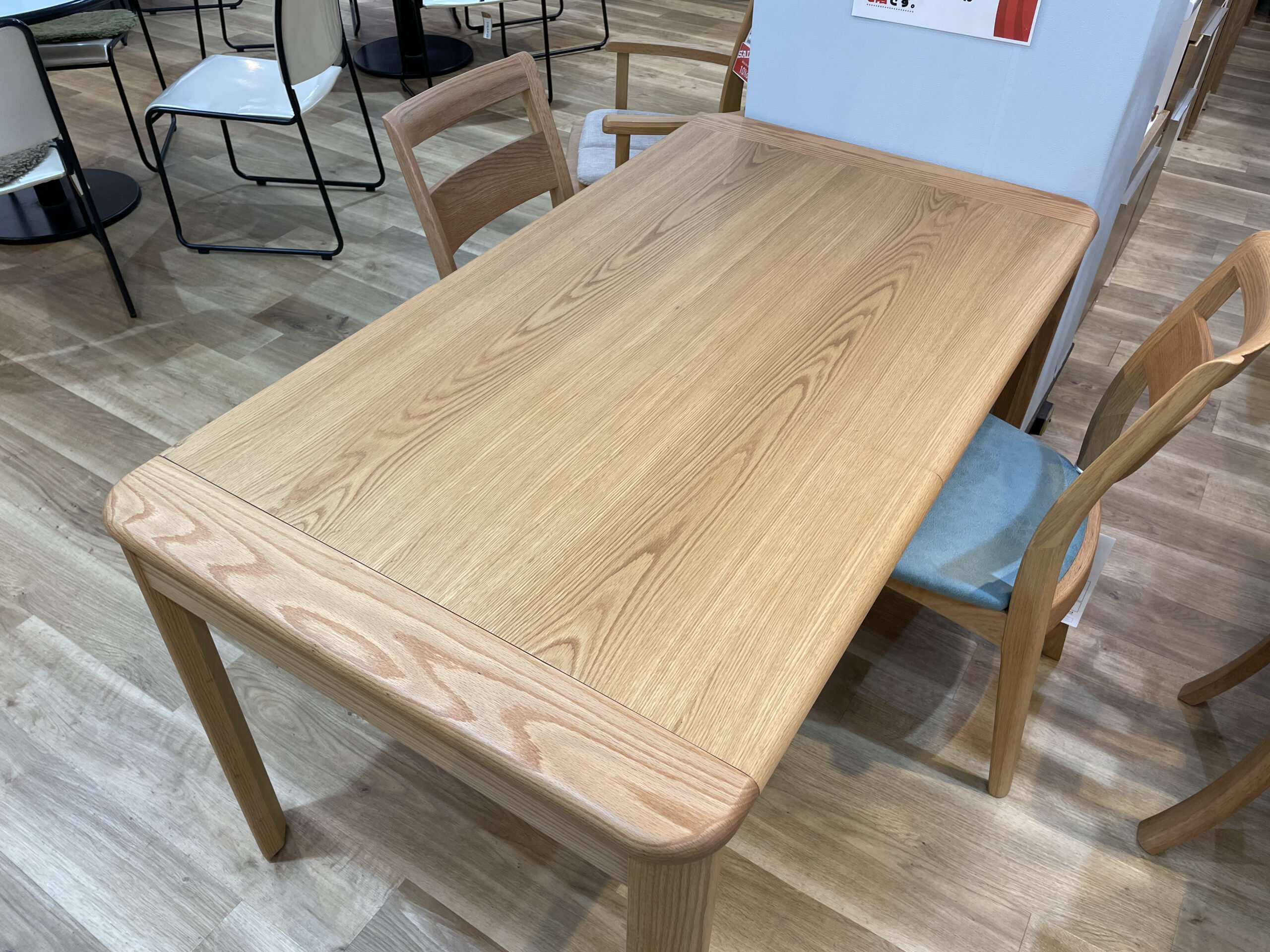 イバタインテリア　伸長式ダイニング３点セット