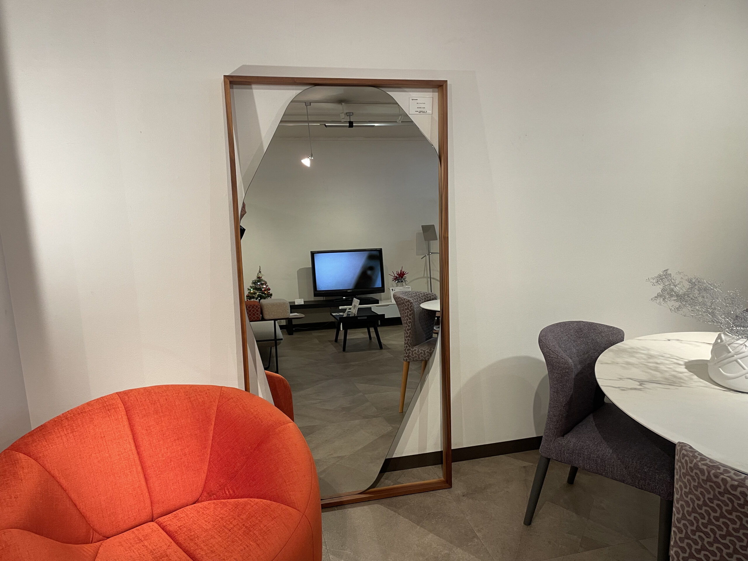 ロゼベリーゼスタンドミラー